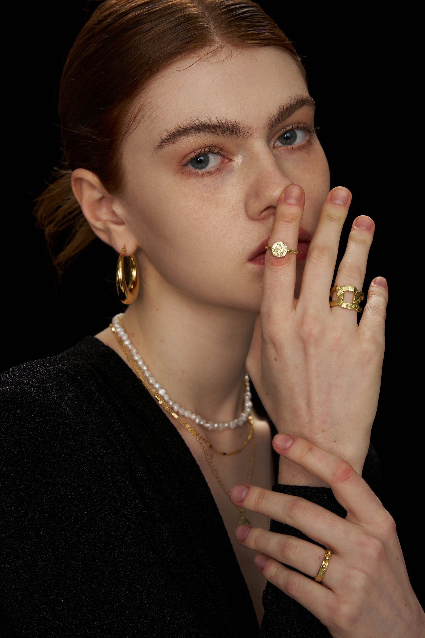 Buckle Chain Ring