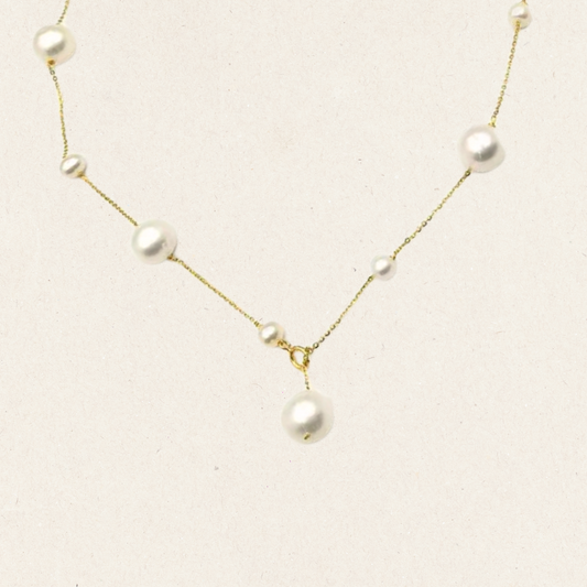 Dainty Freshwater Pearls Necklace