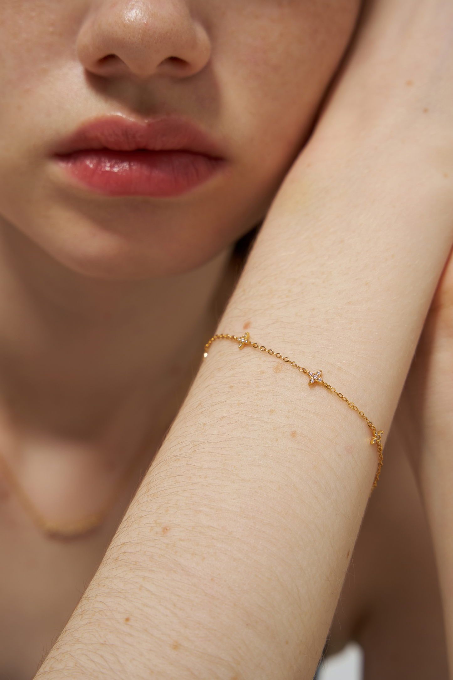 Flower Bracelet in Gold