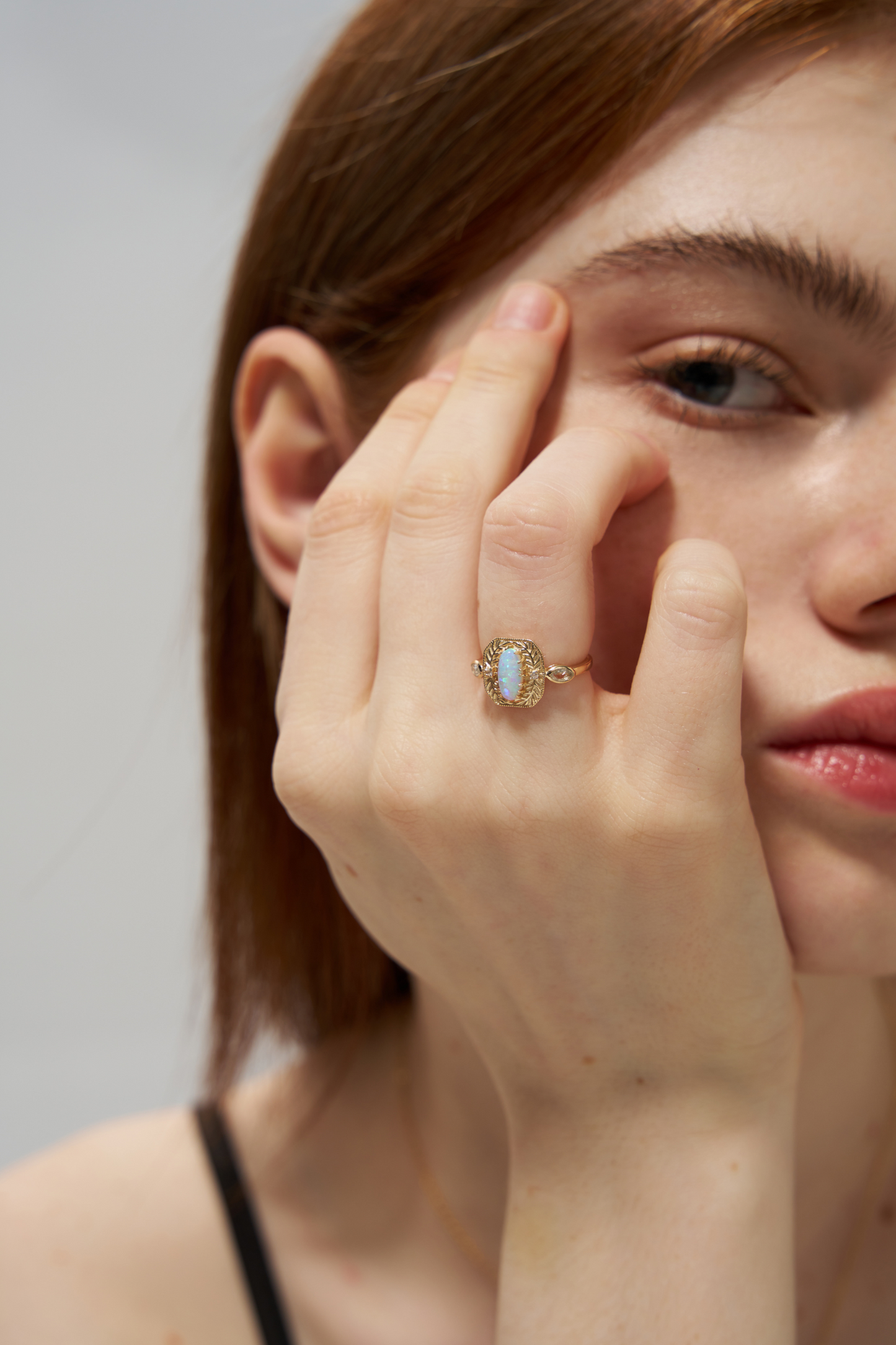 Oval Opal Laurel Ring