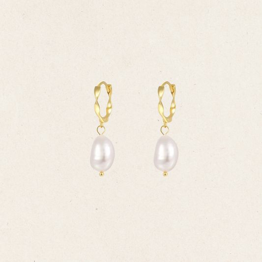 Baroque Pearl Charm Hoops earrings in Gold